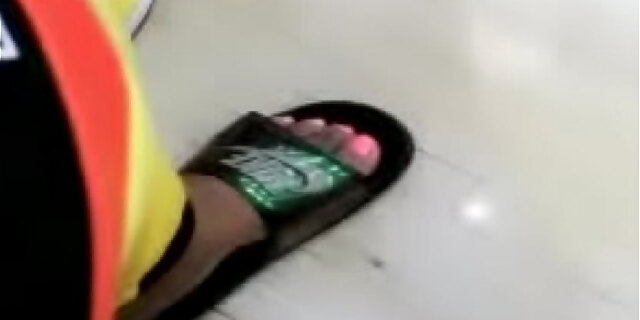 ebony,feet,pretty